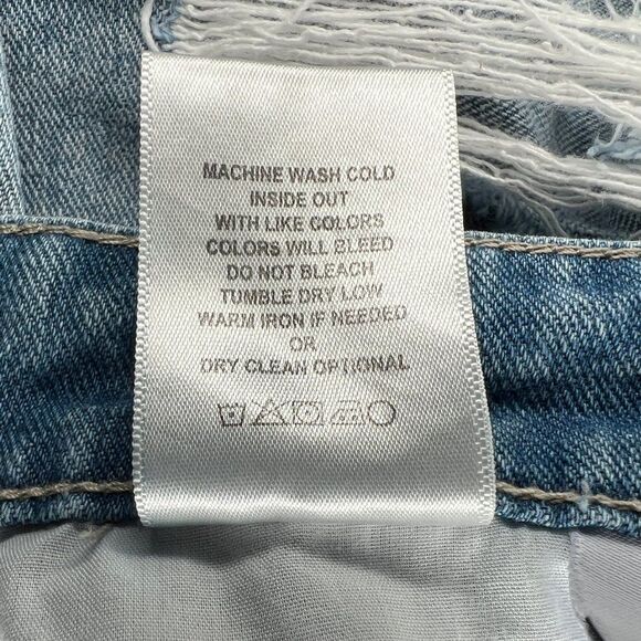 Vervet Women's Distressed High Rise Jean Shorts - Picture 10 of 10